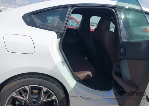 2026 BMW 228 Gran Coupe z USA, uszkodzony, nr VIN WBA83GG04T7U55211